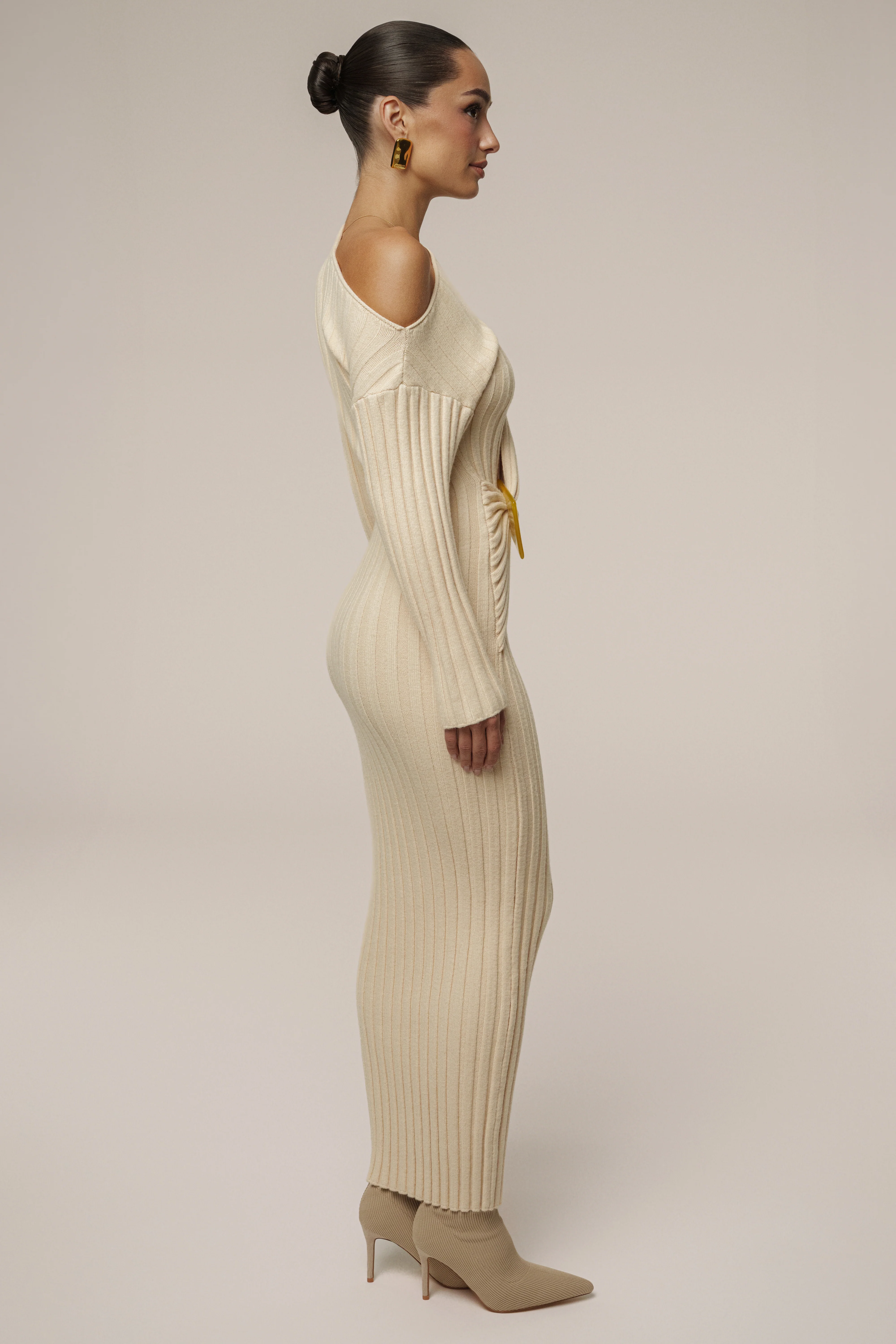 Ivory Auttomn Maxi Dress - Image 7
