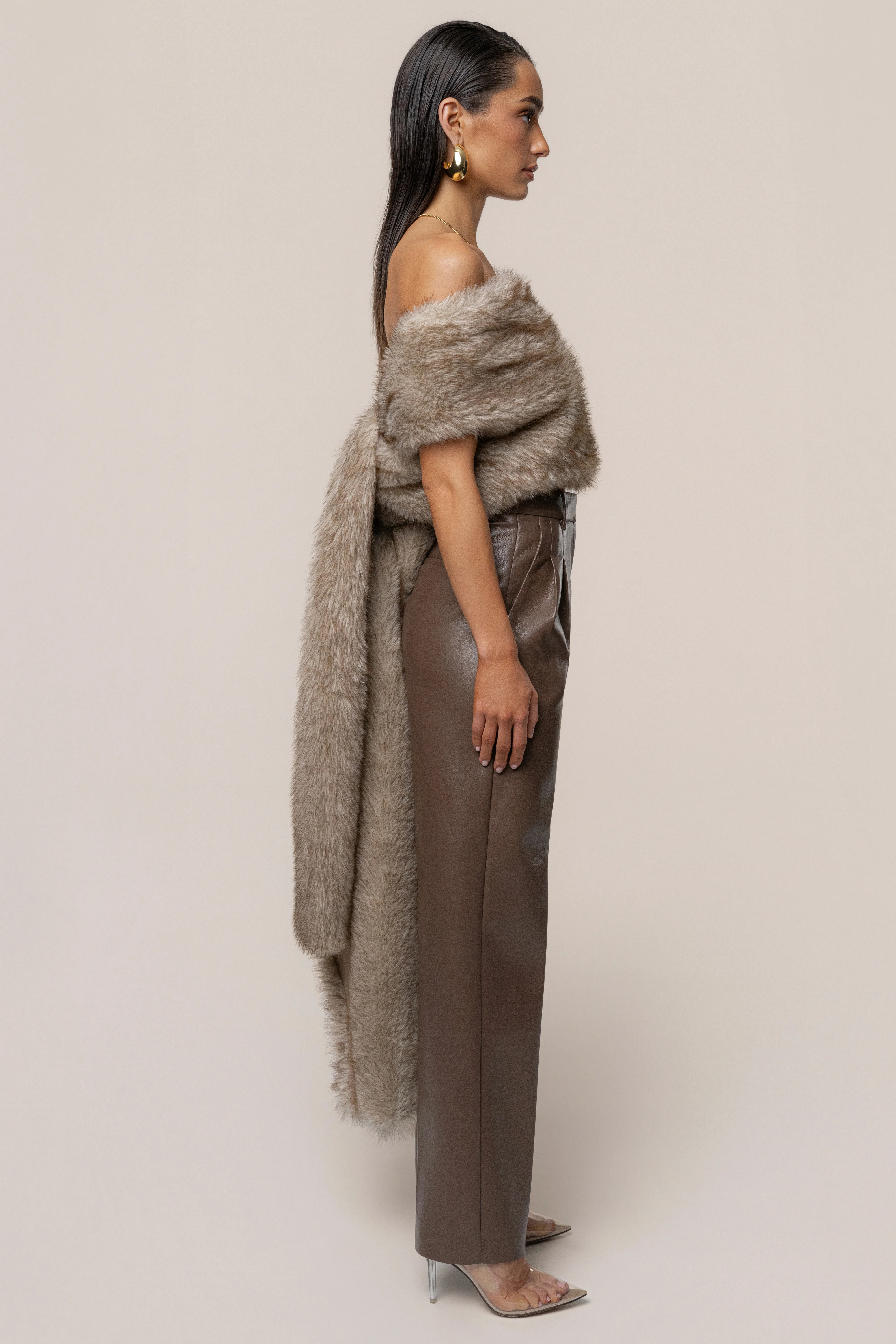 Ivory/Brown Winter Bliss Faux Fur Wrap - Image 12