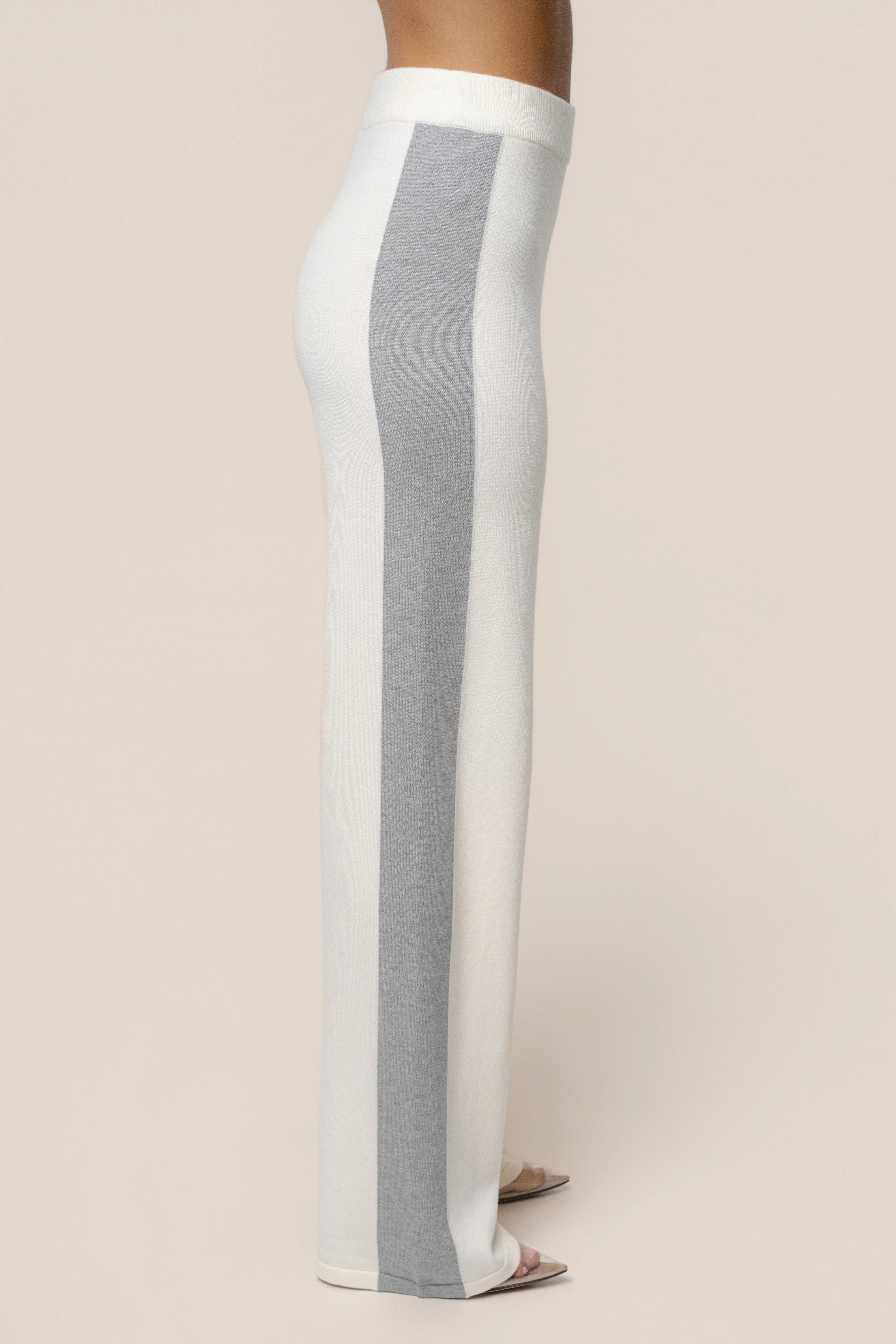 Ivory Chasing Fall Contrast Pant - Image 3