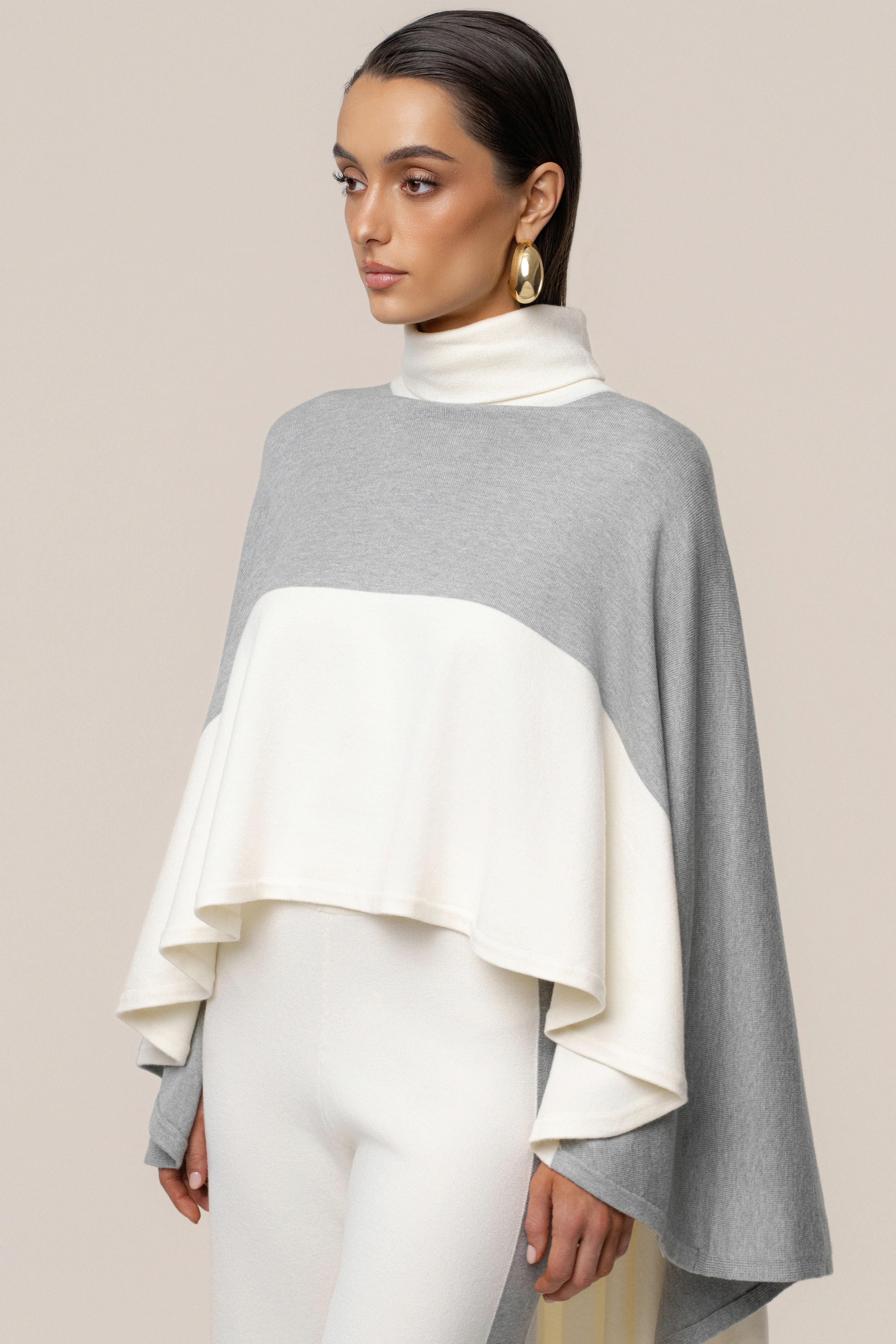 Ivory Chasing Fall Contrast Top - Image 5