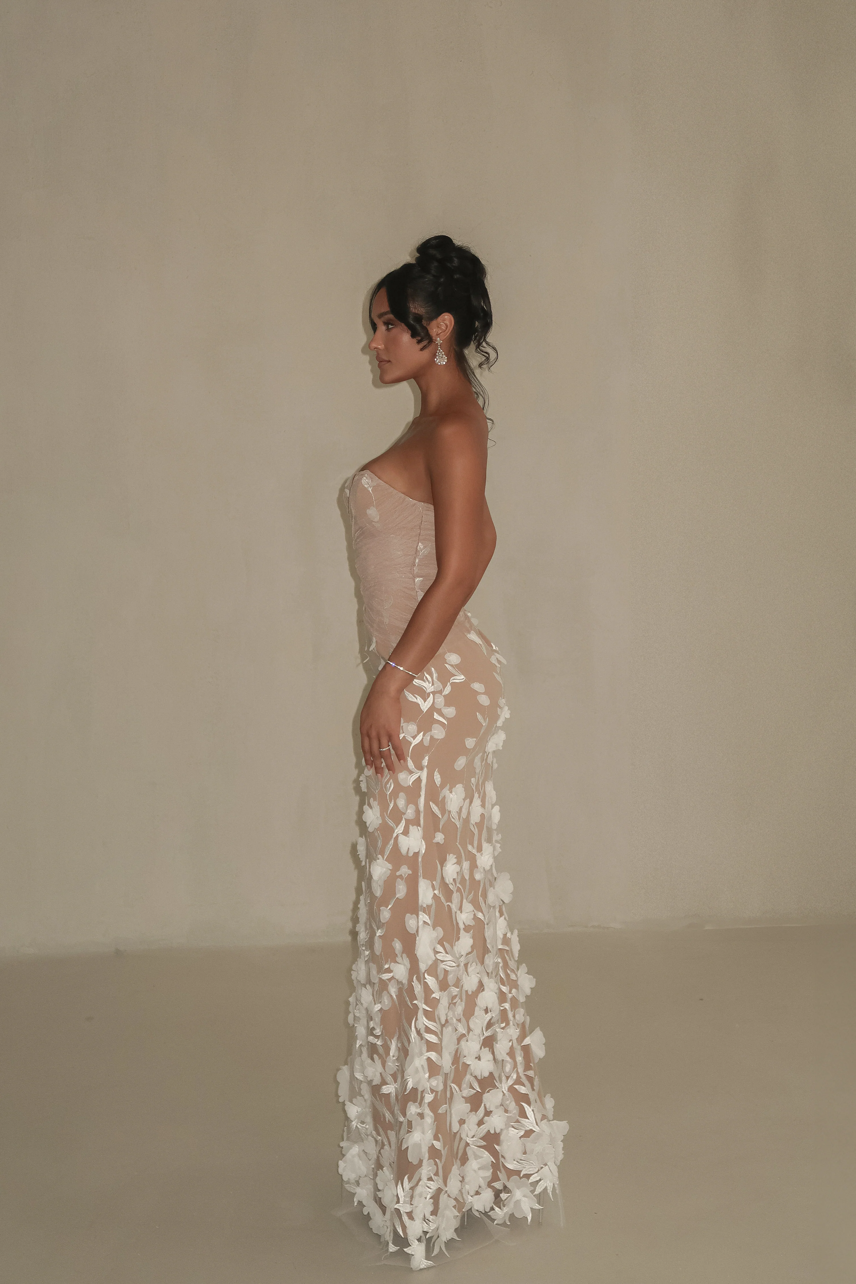 Ivory Everlasting Embroidered Gown - Image 16