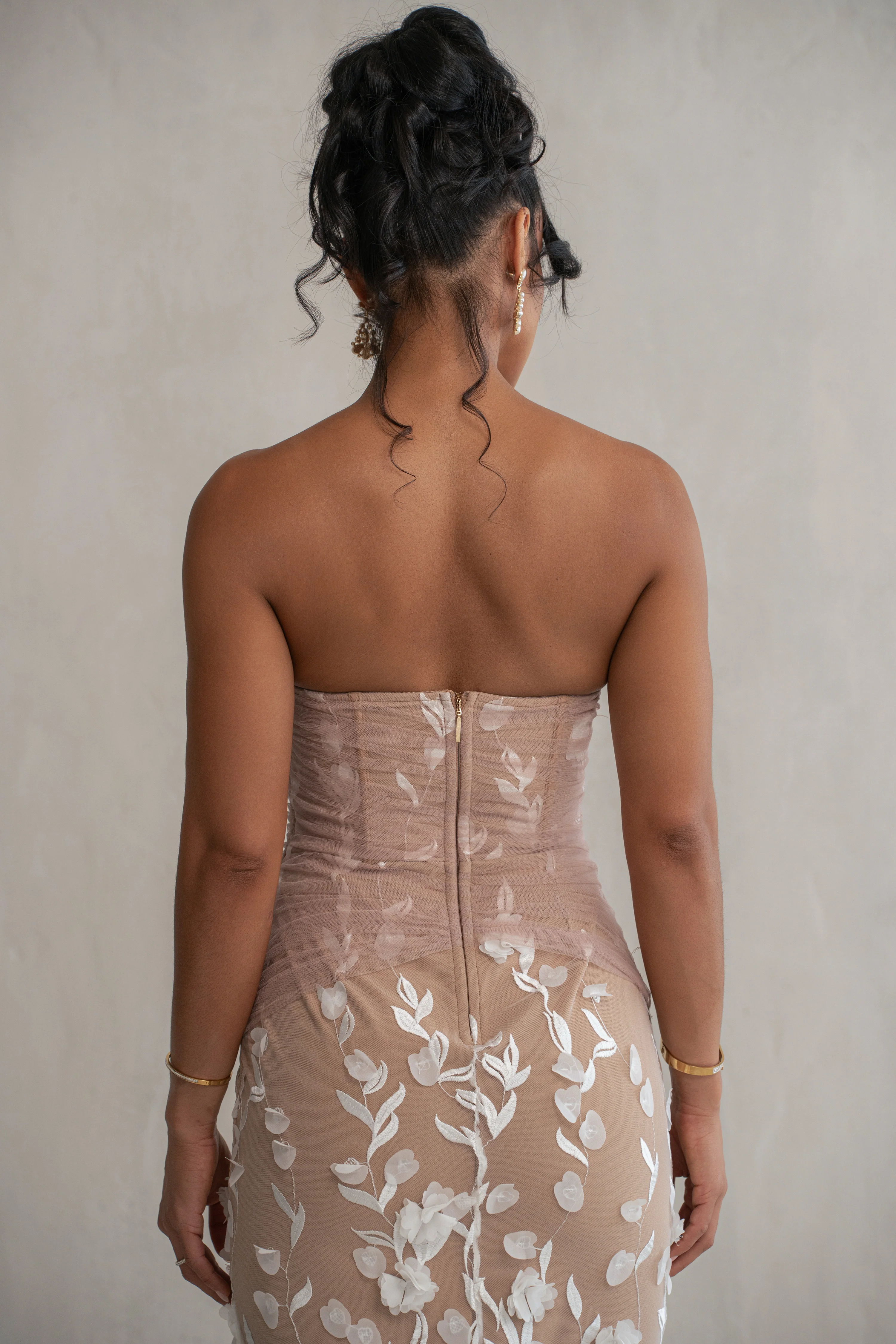Ivory Everlasting Embroidered Gown - Image 18