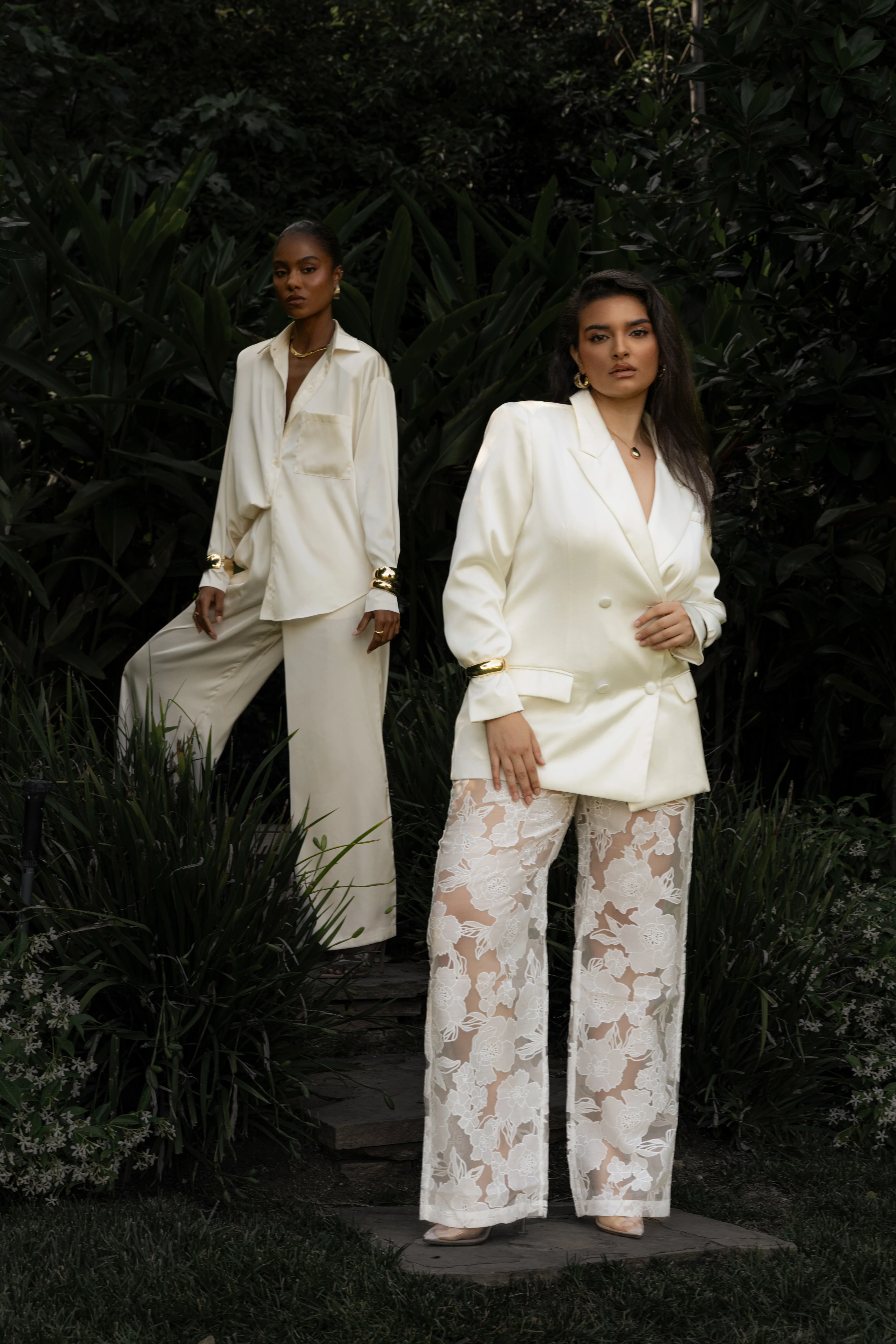 Ivory Lara Oversize Satin Blazer - Image 7