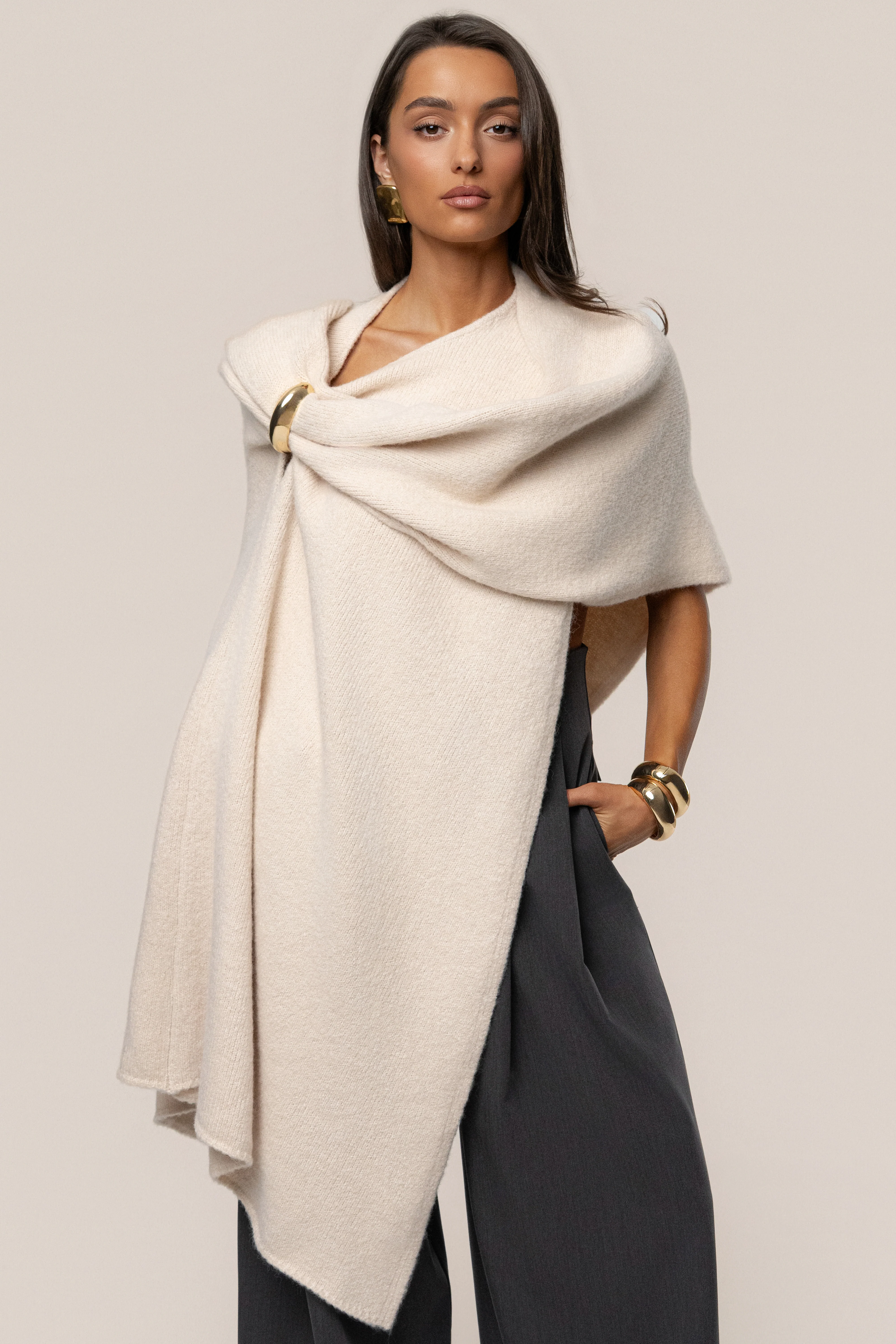 Ivory Radiance Knit Shawl - Image 2