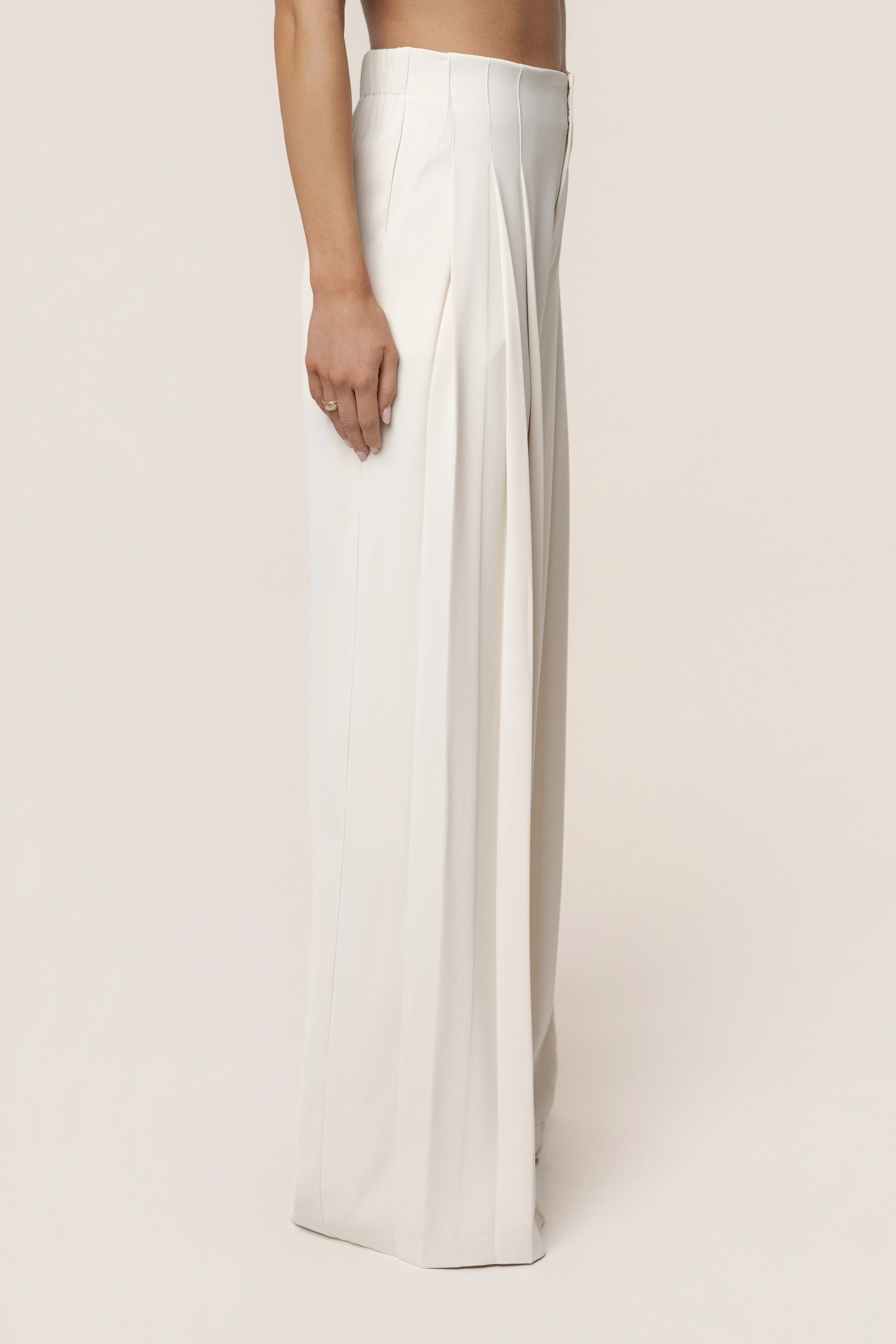 Ivory Signature Elegance Trousers - Image 10