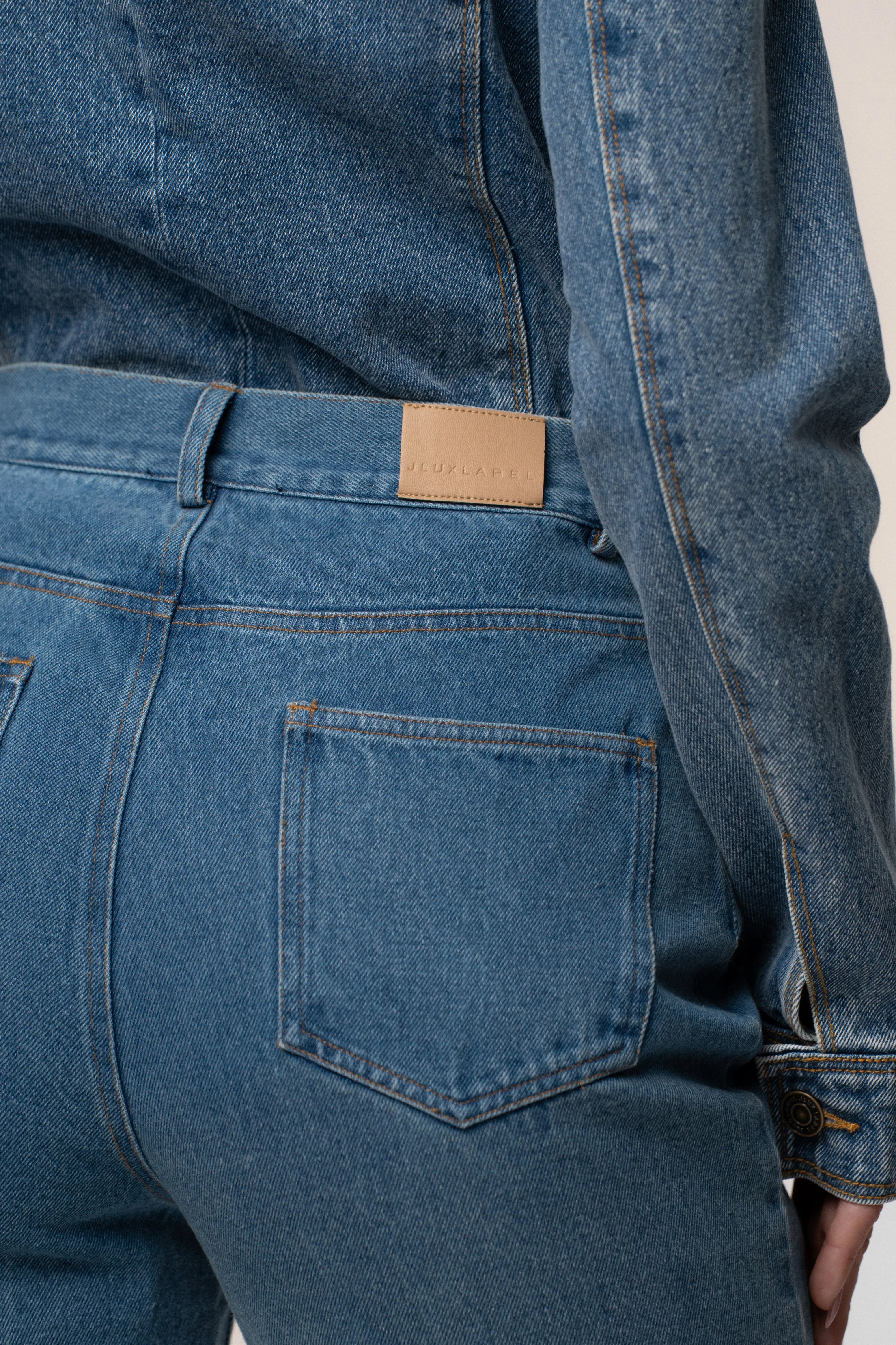 Medium Wash Roesia Jeans - Image 14