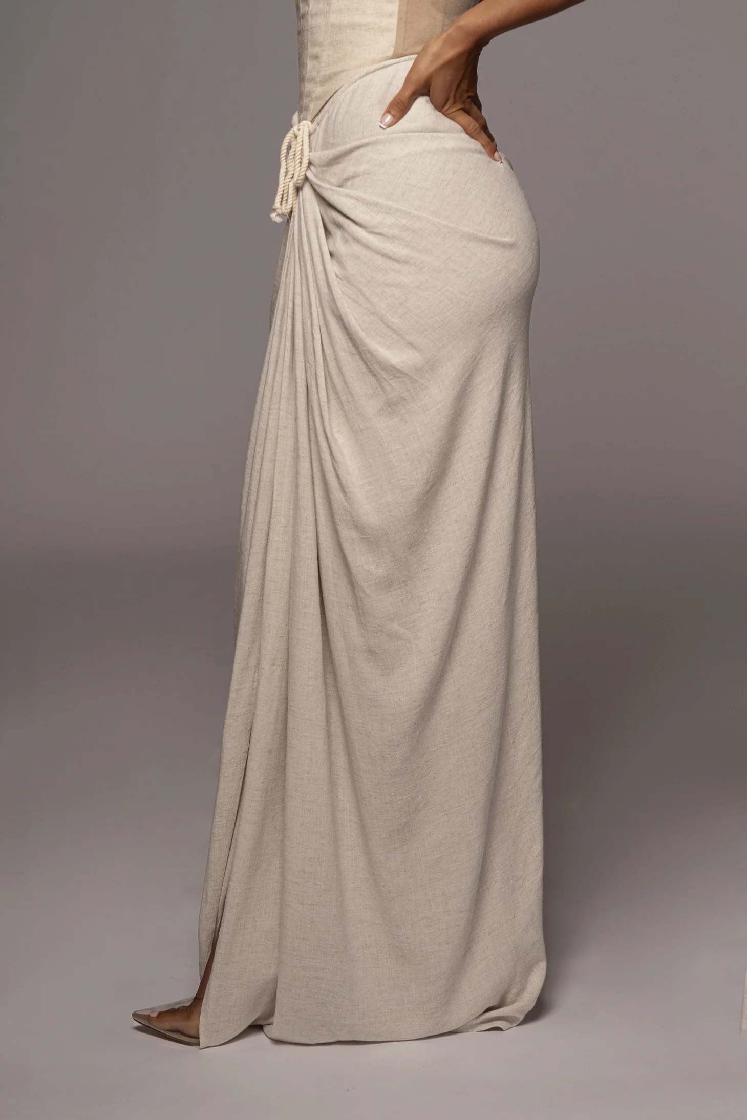 Natural Noelia Linen Slit Skirt - Image 9