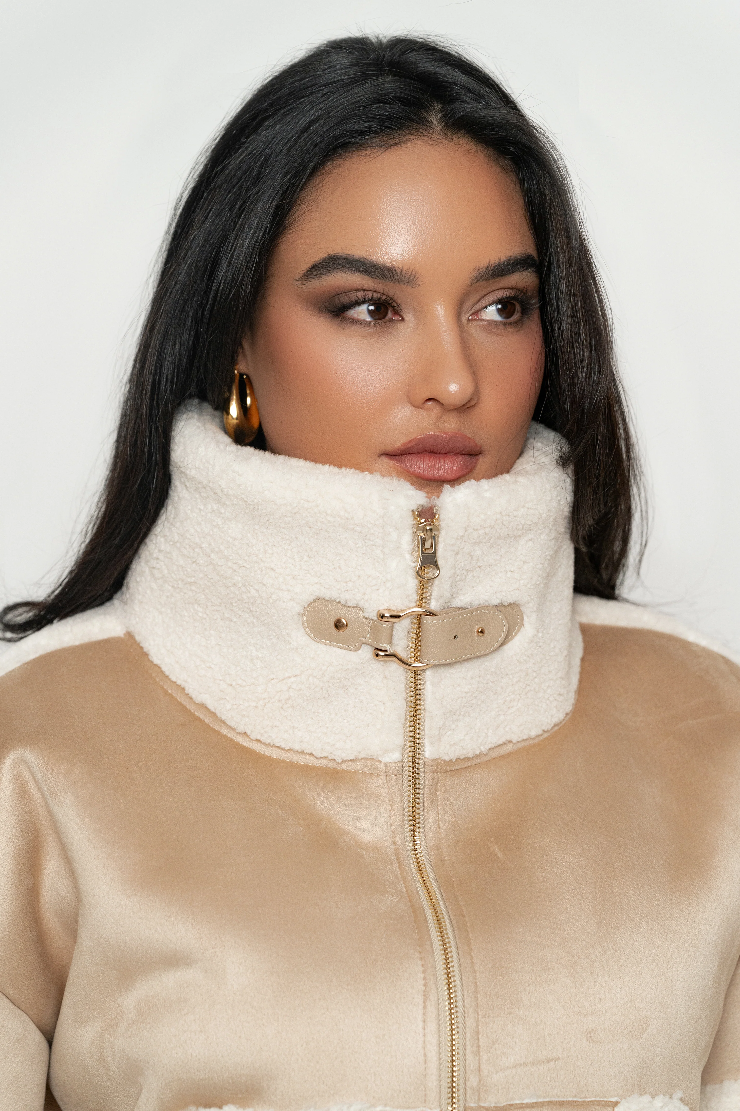 Sand Suede And Sherpa Jacket - Image 15