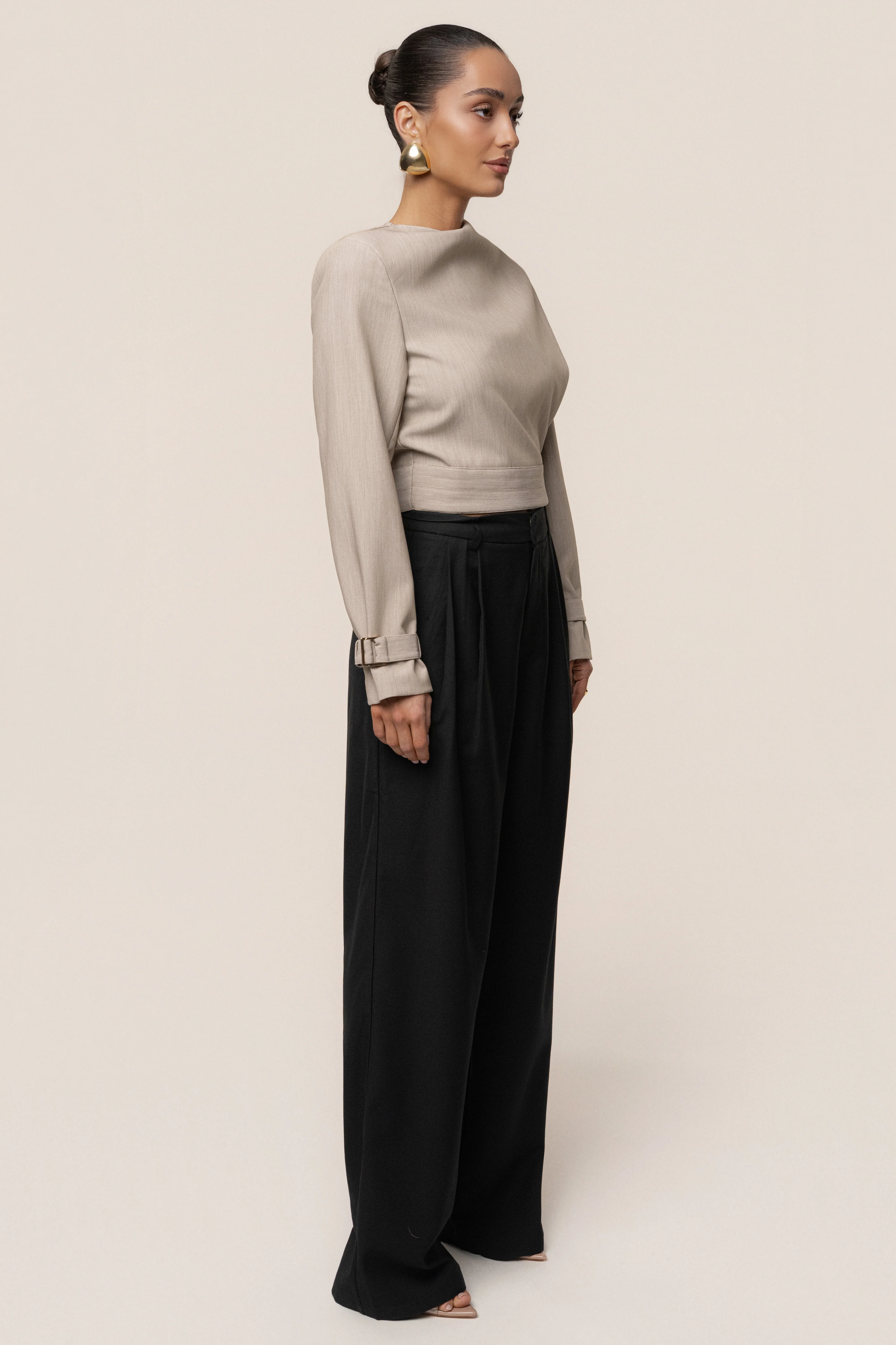 Stone Aligned Scarf Top - Image 13