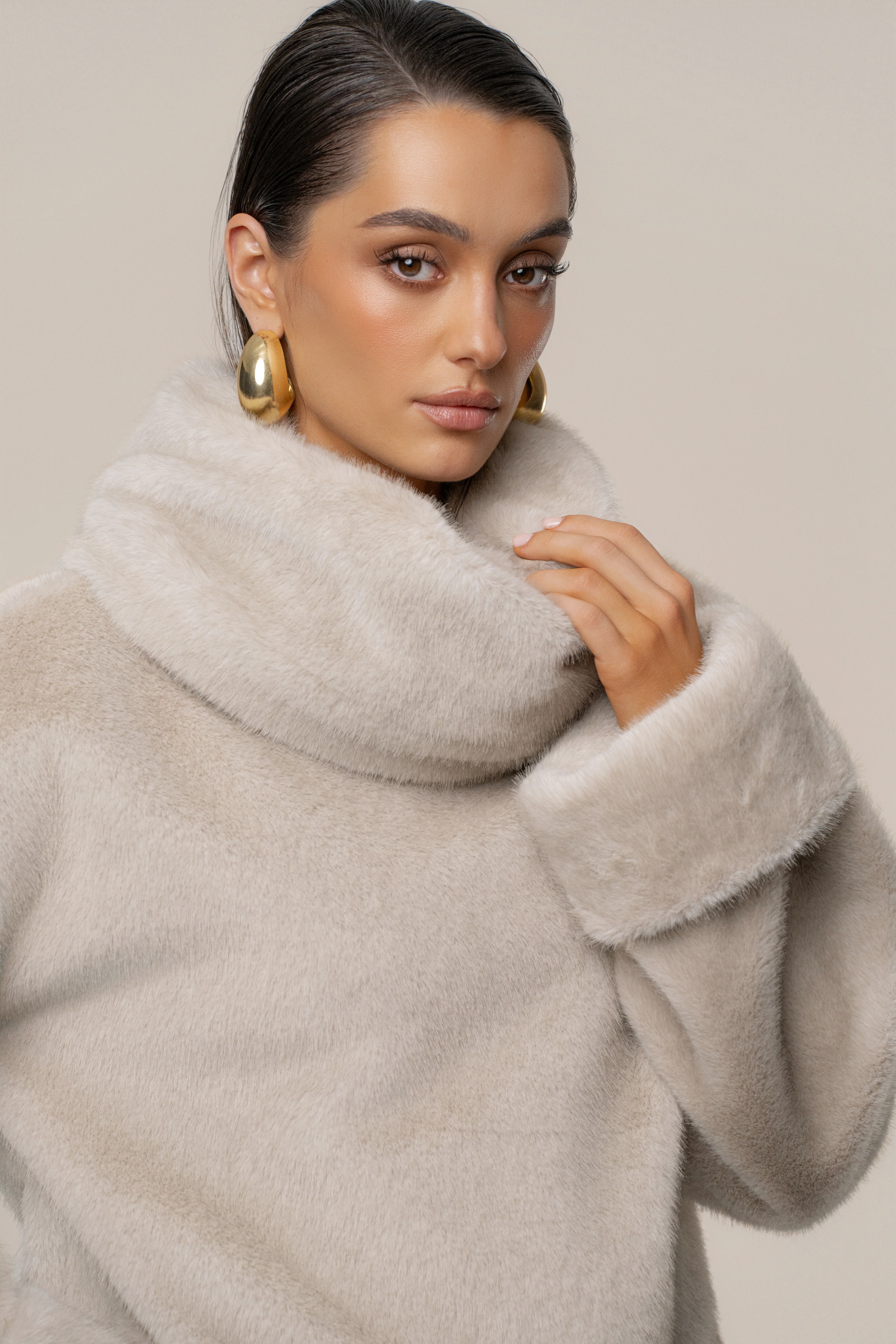 Stone Polished Faux Fur Pullover - Image 9