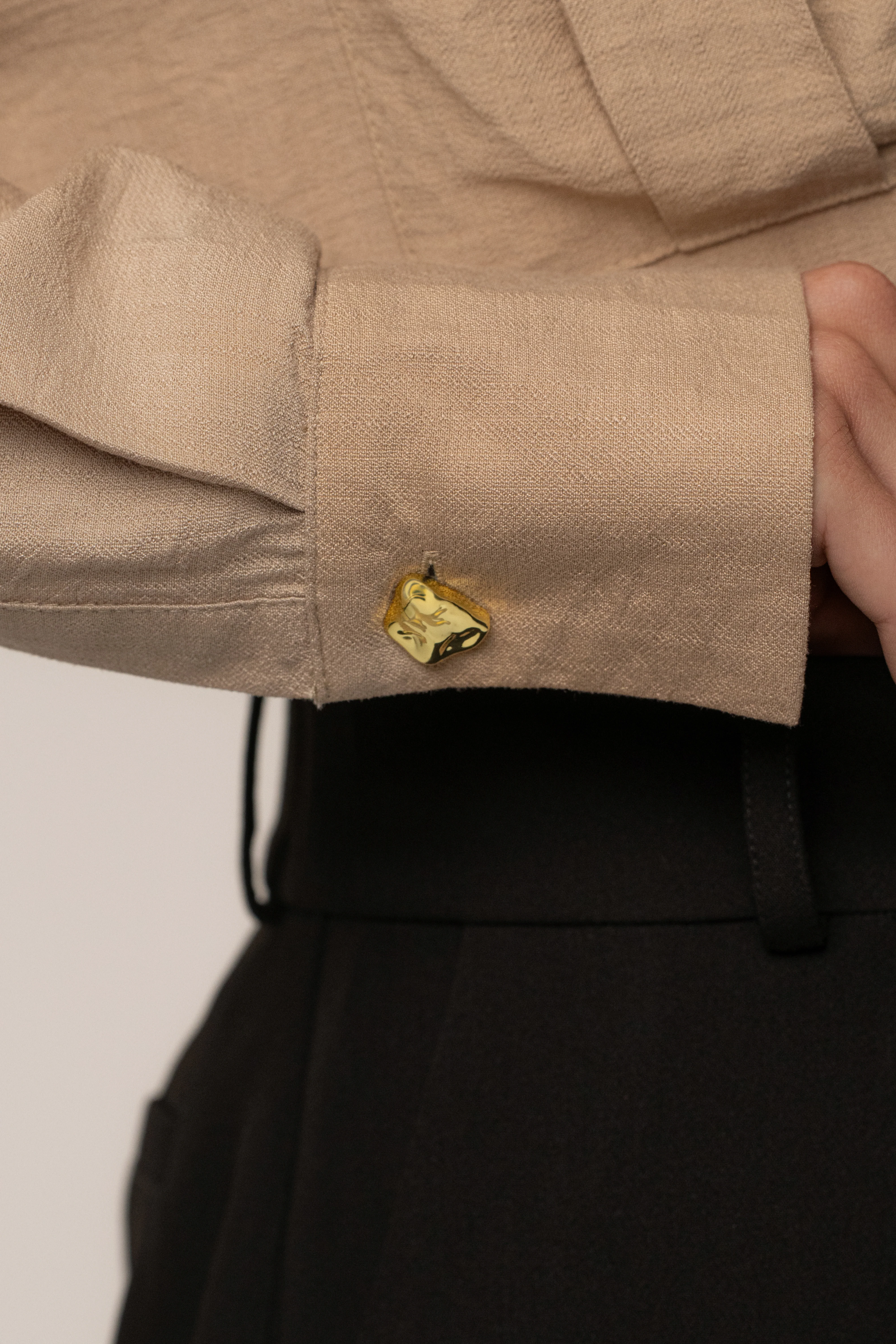 Tan Drift Collared Cargo Top - Image 10