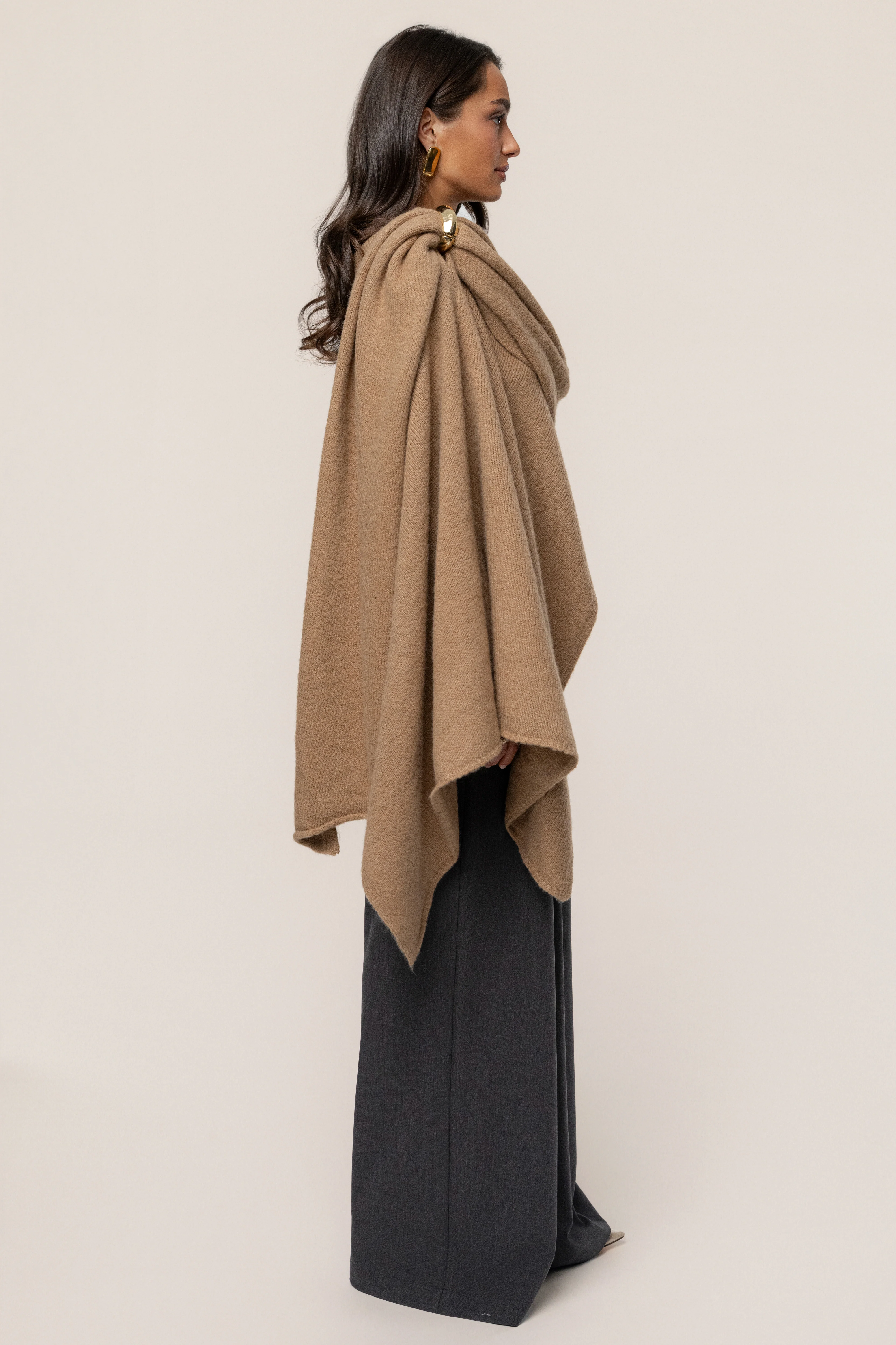 Taupe Radiance Knit Shawl - Image 10