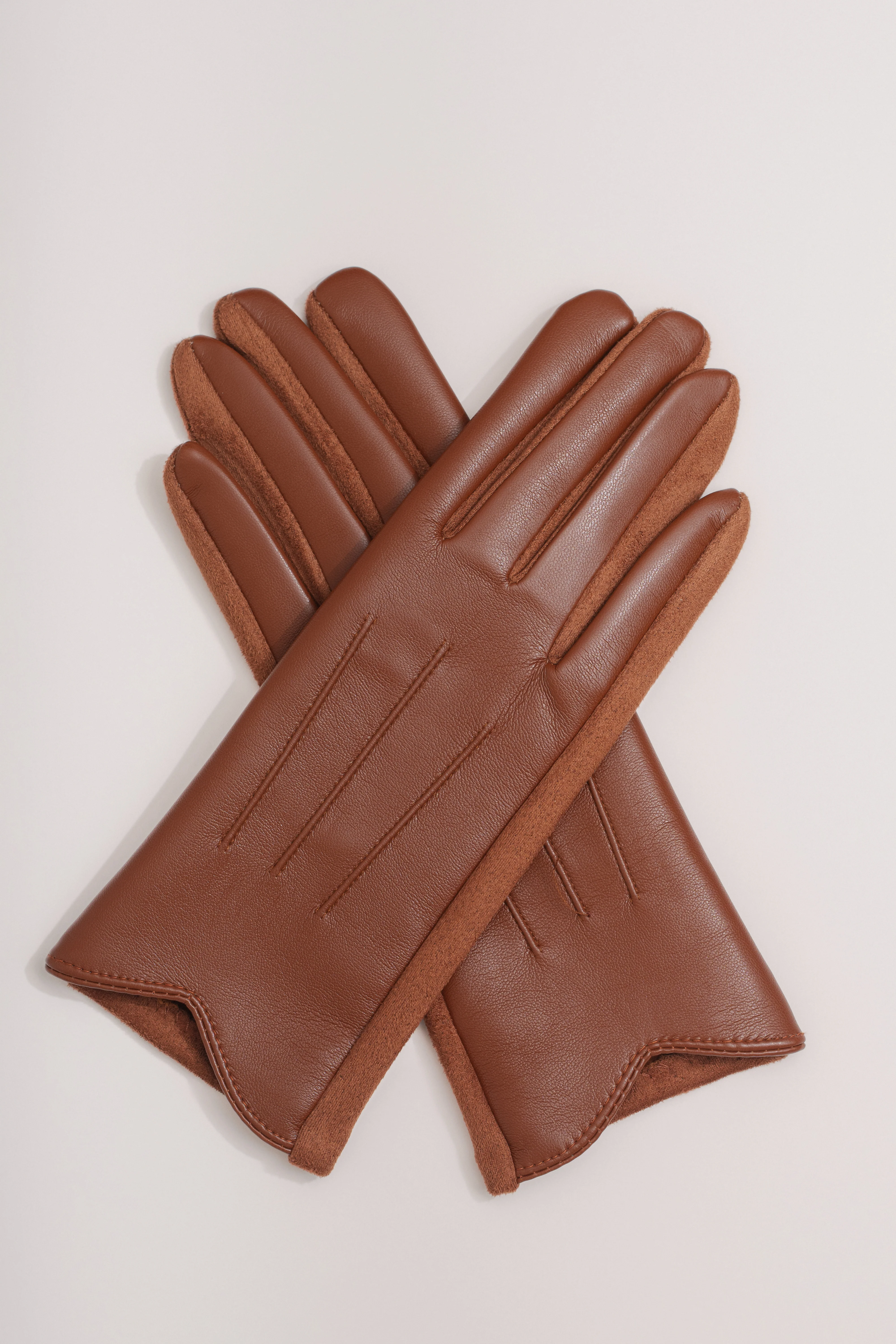 Terra Cotta Après Ski Gloves - Image 5