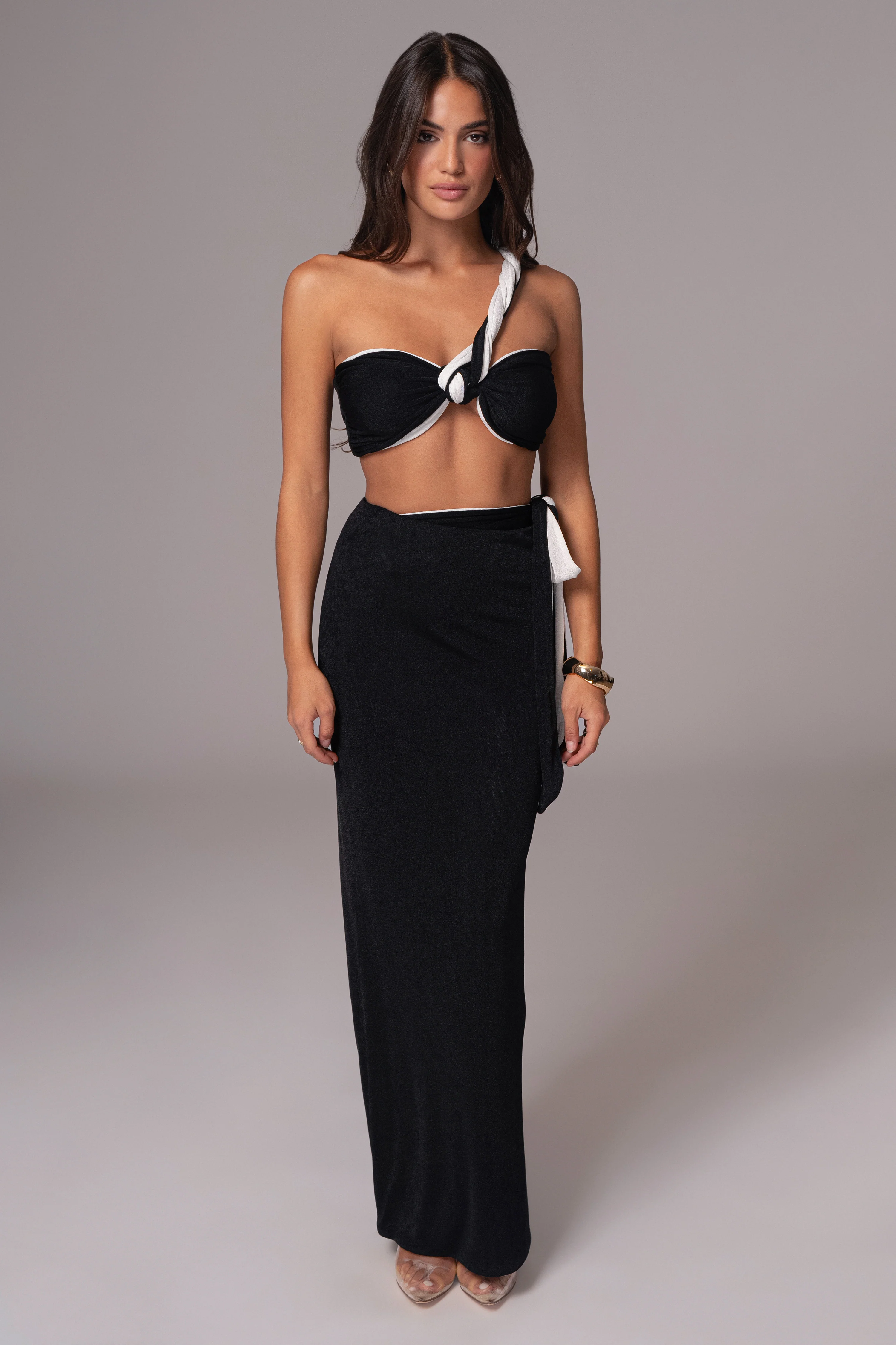 White/Black Venus Reversible Skirt Set - Image 14