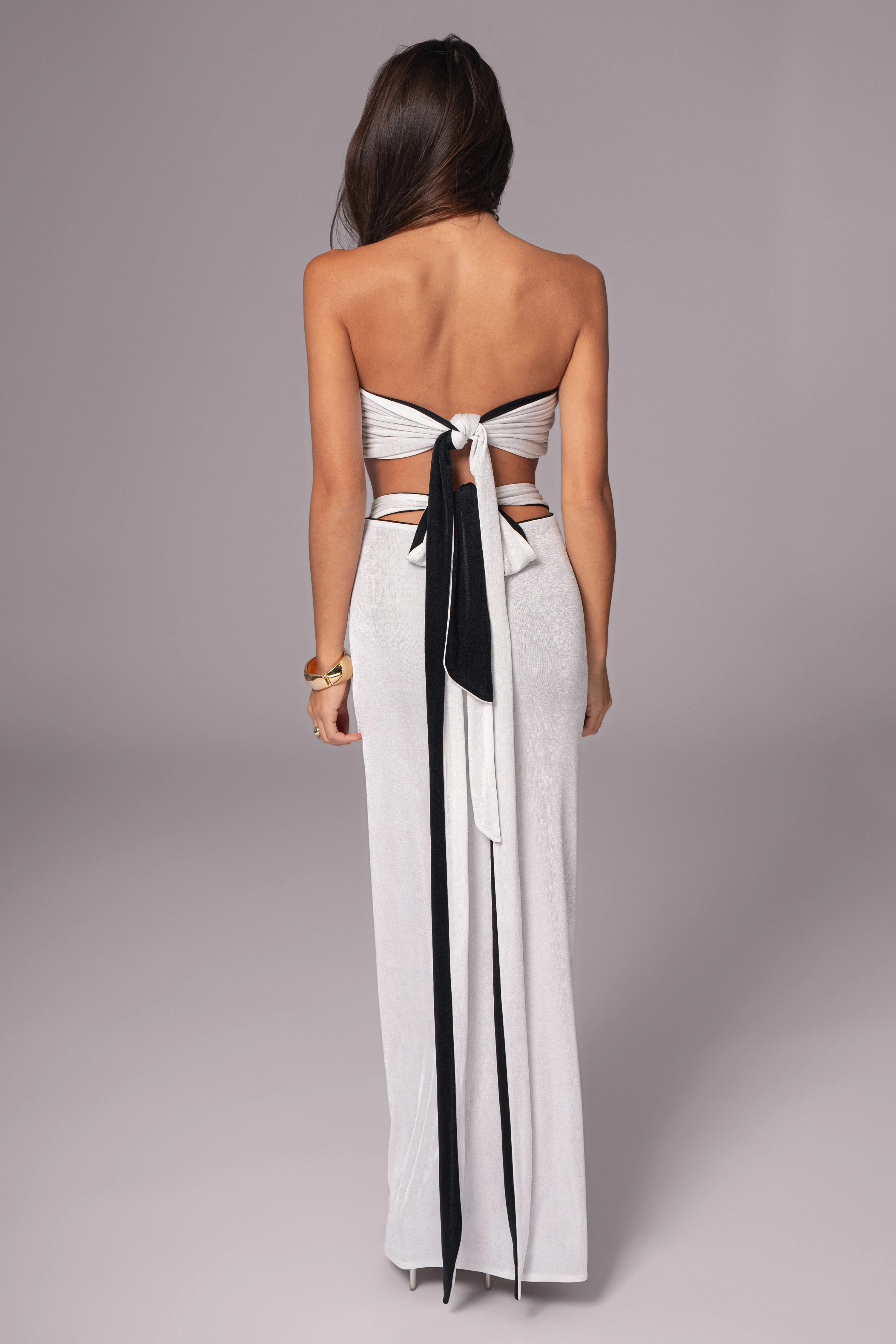 White/Black Venus Reversible Skirt Set - Image 31