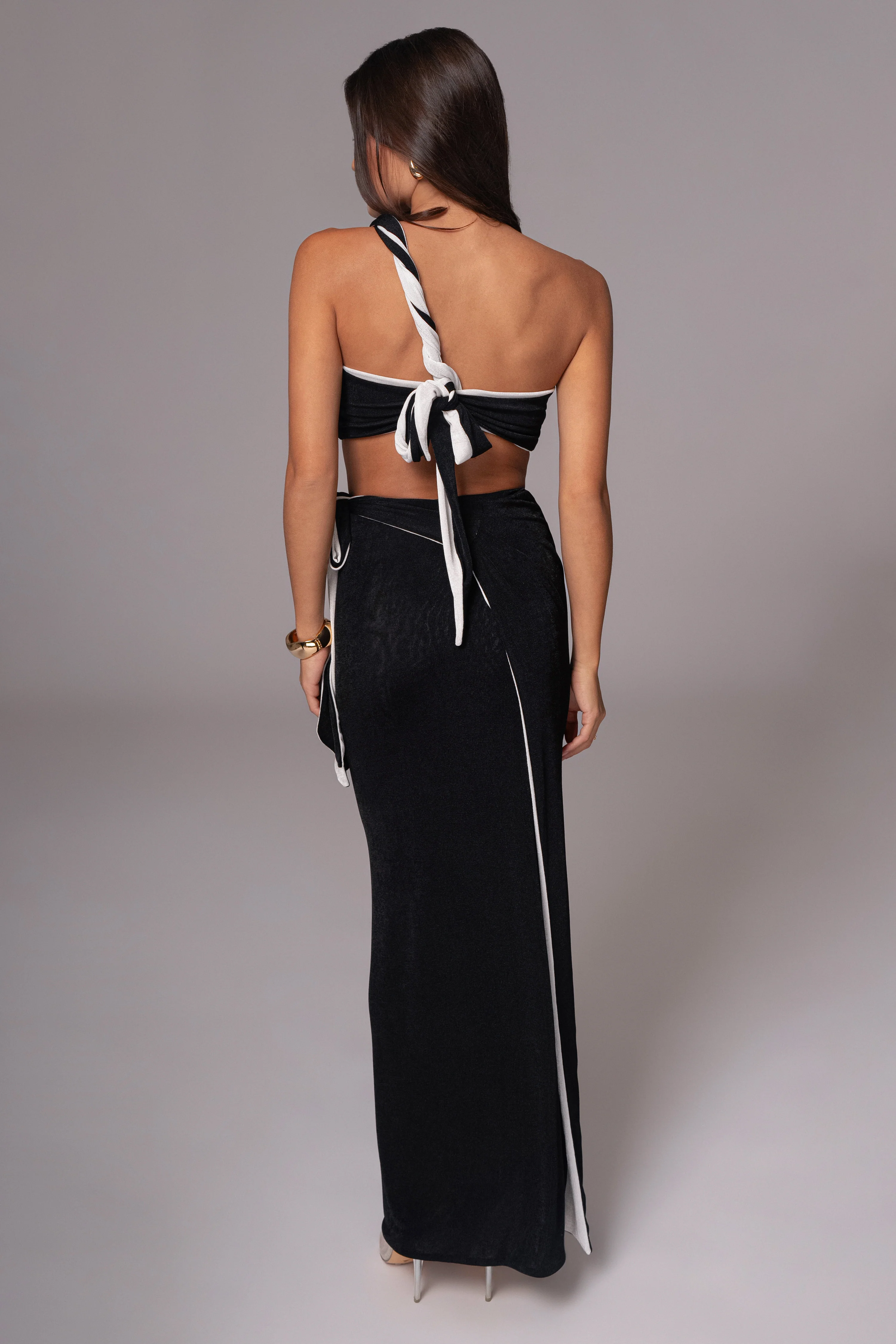 White/Black Venus Reversible Skirt Set - Image 33