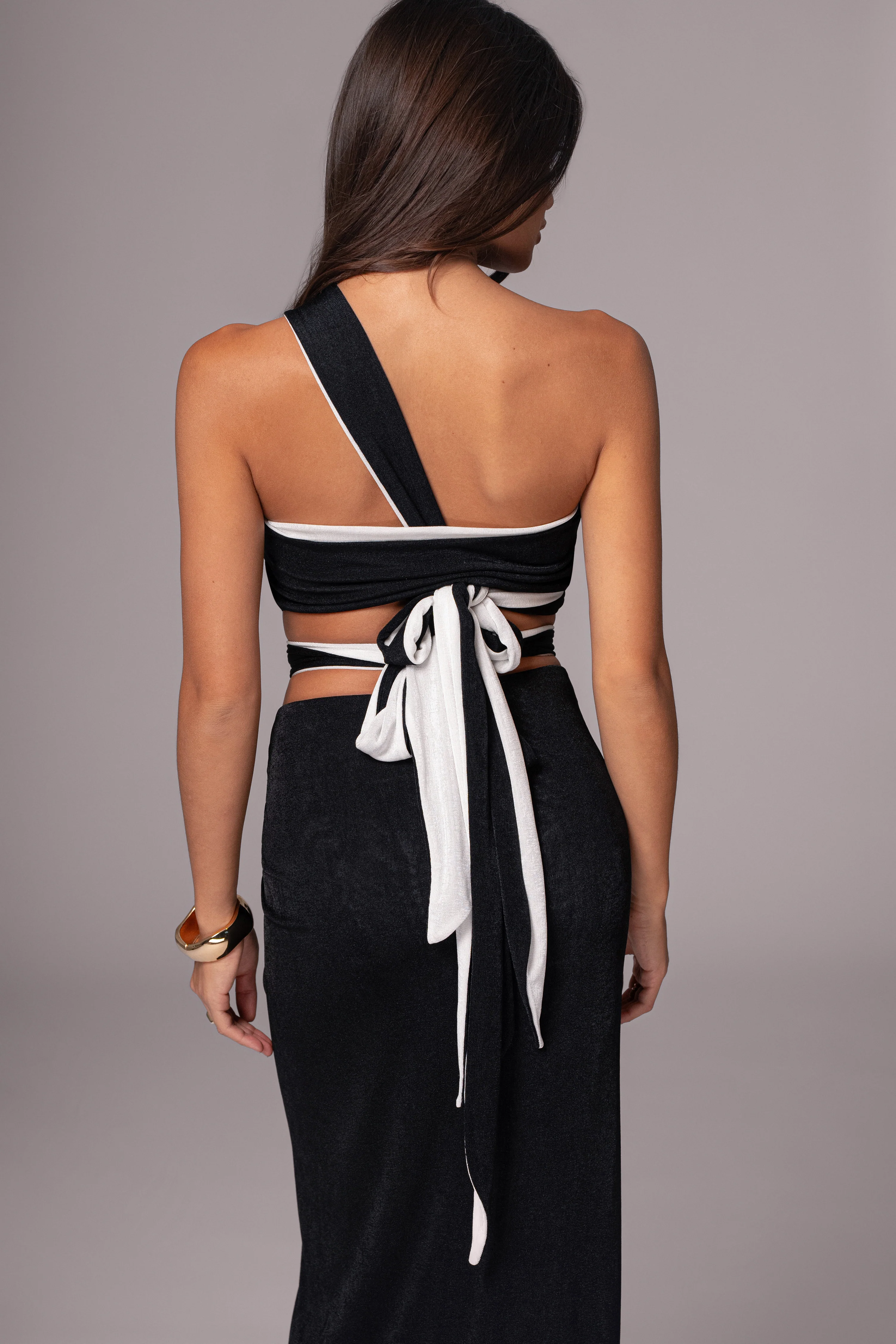White/Black Venus Reversible Skirt Set - Image 35
